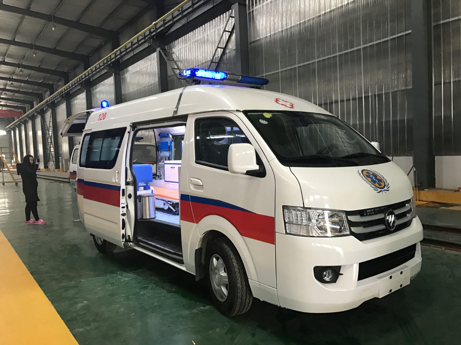 城步救护车转院